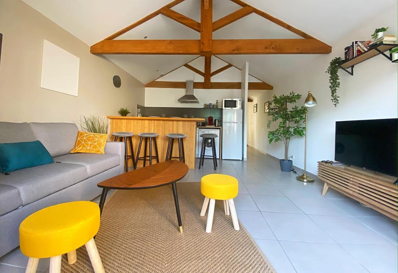 Appartamento Un Cocon pour 2 ou 4 - Mérignac -Jacuzzi - Netflix - Tram A Esterno foto